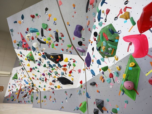 ボルダリング室